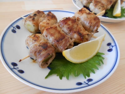 長ネギと厚揚げの豚肉巻き串焼き