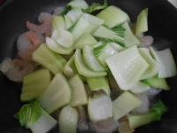 海老と青梗菜の塩炒め
