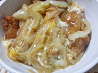 絶品☆クラッカー衣のとろ～り半熟たまごカツ丼