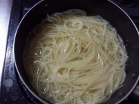 きのこのクリームパスタ