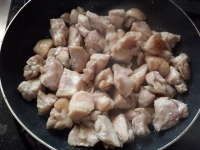 鶏と茄子の味噌煮丼