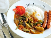 暑さふっとばせ☆夏野菜カレー