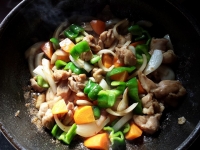 鶏と野菜の甘酢炒め