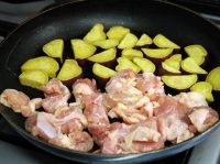 さつまいもと鶏肉の照り焼き