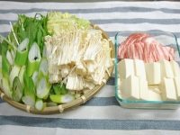 豚肉と白菜のごま豆乳鍋