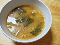 白菜とちんげん菜の味噌チゲスープ